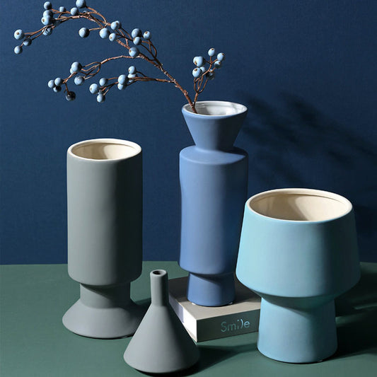 Modern Nordic Style Ceramic Vase