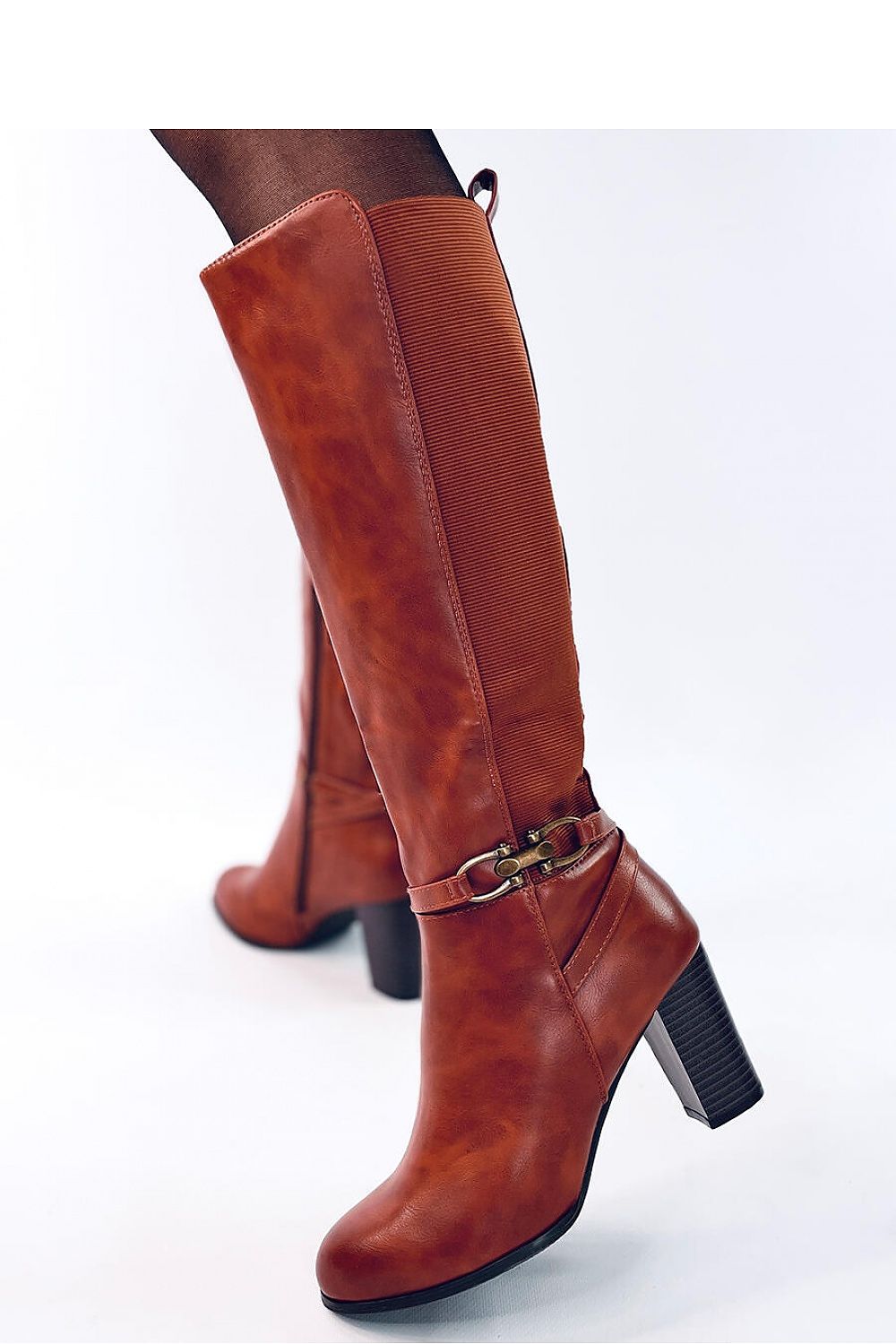 Heeled boots model 190468 Inello