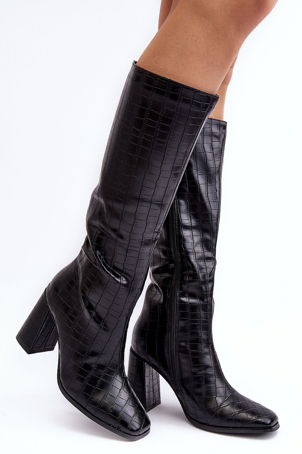 Heeled boots model 191036 Step in style