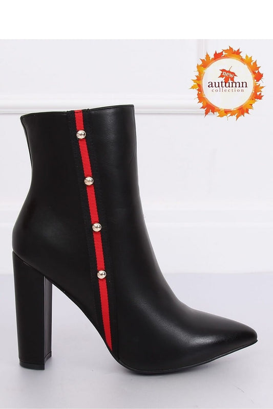 Heeled boots model 134239 Inello