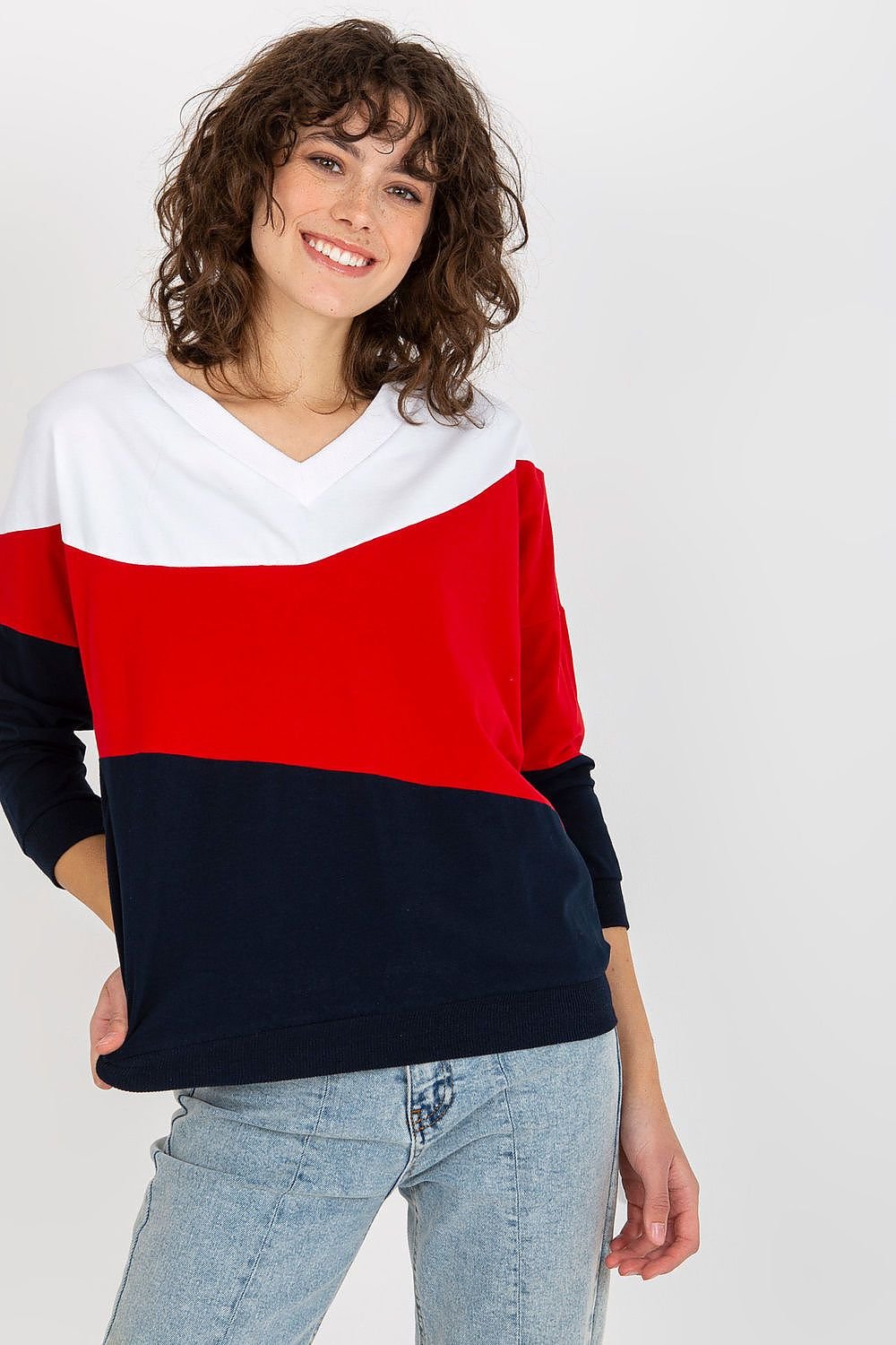 Sweatshirt model 175198 Relevance